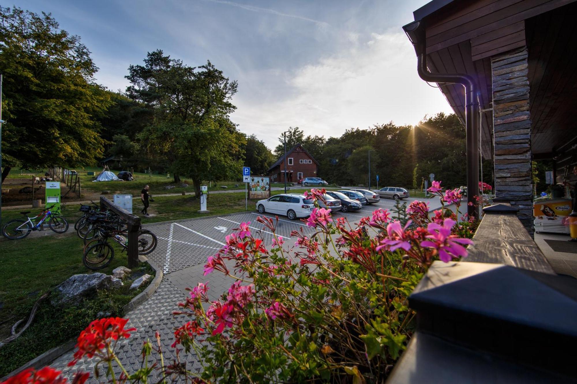 Chata Pod Ostrym Vrchom Hotel Soblahov Eksteriør billede